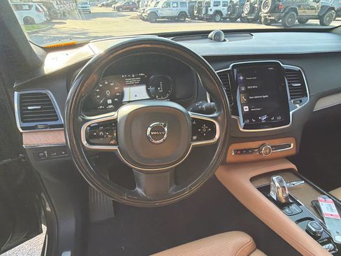 Used 2018 Volvo XC90 T8 Inscription w/ Luxury Package image 27