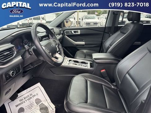 Used 2023 Ford Explorer XLT w/ Equipment Group 202A image 17