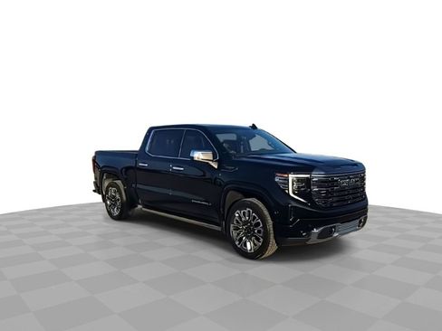Used 2024 GMC Sierra 1500 Denali Ultimate image 2