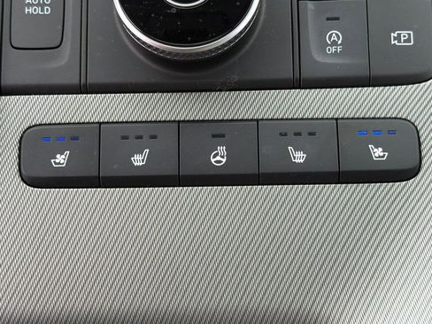 Used 2024 Hyundai Palisade SEL FWD image 31