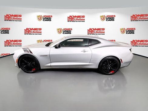 Used 2018 Chevrolet Camaro LT w/ Redline Edition RWD image 12