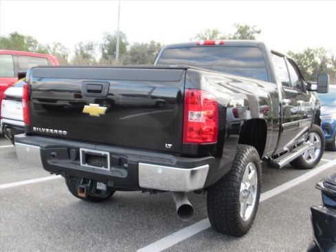 Used 2013 Chevrolet Silverado 2500 LT w/ Custom Sport Truck Package image 4