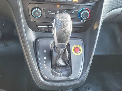 Used 2020 Ford Transit Connect XL image 15