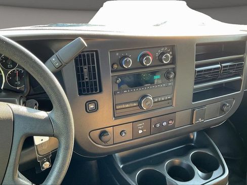 Used 2025 GMC Savana 2500 w/ Driver Convenience Package RWD image 13