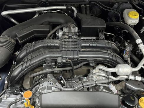 Used 2024 Subaru Crosstrek 2.0i Premium image 26