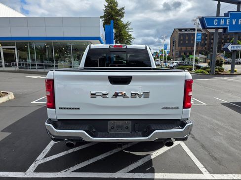Used 2025 RAM 1500 Big Horn AWD/4WD image 6
