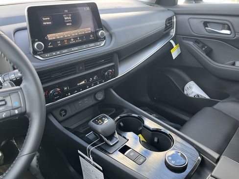 New 2026 Nissan Rogue SV image 27