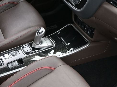 Used 2018 Mitsubishi Outlander GT AWD/4WD image 37