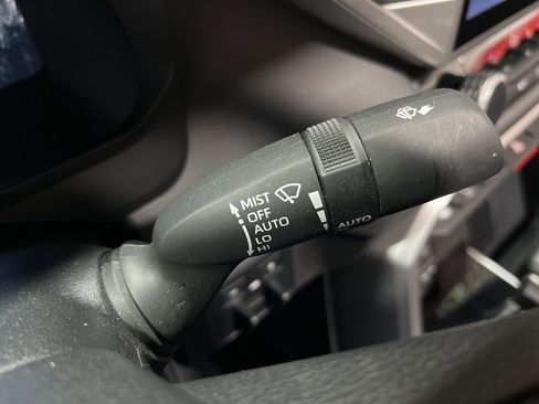 Used 2024 Toyota Tundra Platinum AWD/4WD image 27