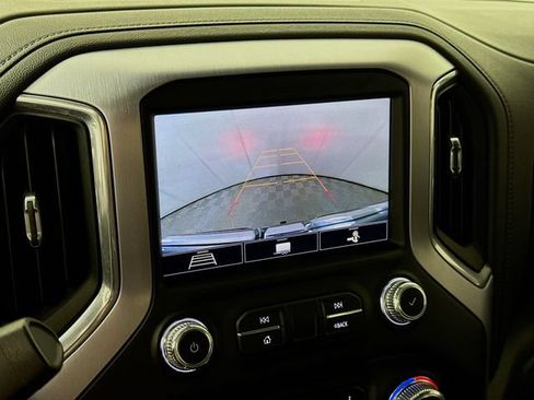 Used 2020 GMC Sierra 1500 SLT w/ SLT Premium Plus Package AWD/4WD image 15