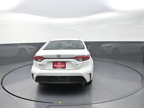 Used 2024 Toyota Corolla LE FWD image 57