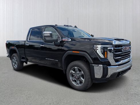 New 2026 GMC Sierra 2500 SLT w/ SLT Convenience Package AWD/4WD image 1