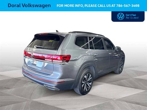 Certified 2024 Volkswagen Atlas SE image 8