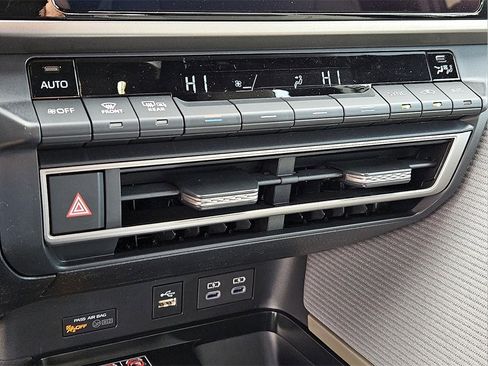 New 2026 Toyota Camry SE image 21