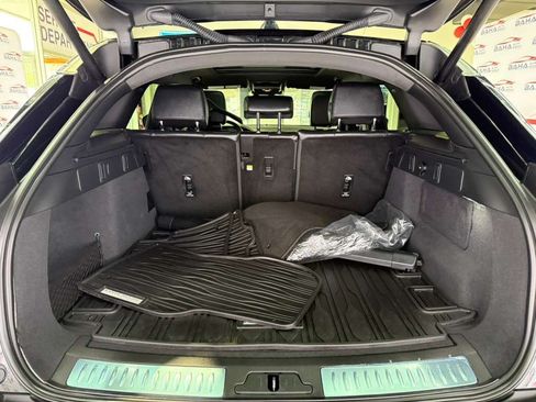 Used 2025 Land Rover Range Rover Velar Dynamic SE AWD/4WD image 39