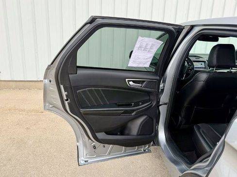 Certified 2020 Ford Edge ST w/ Cold Weather Package image 14