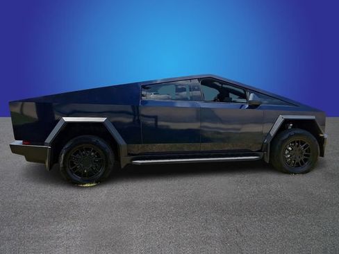 Used 2025 Tesla Cybertruck AWD Crew Cab image 7