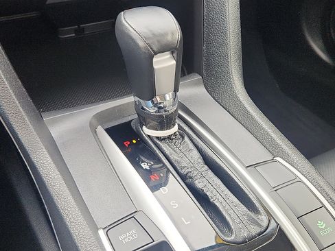 Used 2018 Honda Civic EX-L image 15