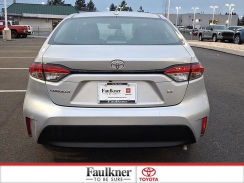 Certified 2023 Toyota Corolla LE image 5