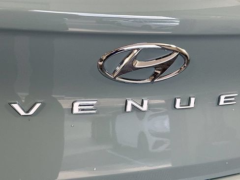 New 2026 Hyundai Venue SEL FWD image 20
