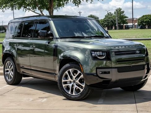 New 2026 Land Rover Defender 110 X-Dynamic SE AWD/4WD image 6