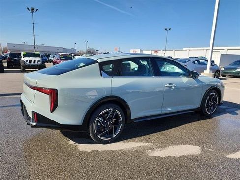 New 2026 Kia K4 GT-Line image 2