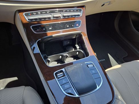 Used 2021 Mercedes-Benz E 450 4MATIC Sedan image 22