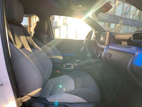 Used 2025 Toyota Tacoma TRD Off-Road image 34