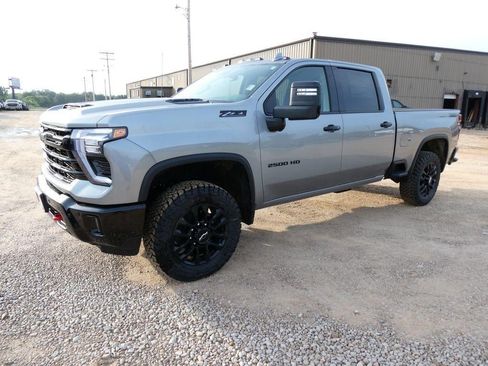 New 2026 Chevrolet Silverado 2500 LTZ w/ LTZ Plus Package AWD/4WD image 8