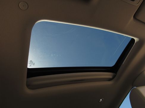 Certified 2023 Honda HR-V EX-L image 8