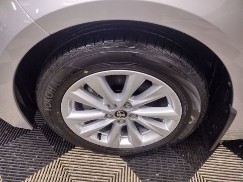 Used 2026 Toyota Corolla XLE image 5