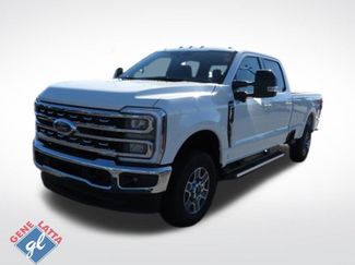 New 2026 Ford F350 Lariat w/ FX4 Off-Road Package AWD/4WD video 3