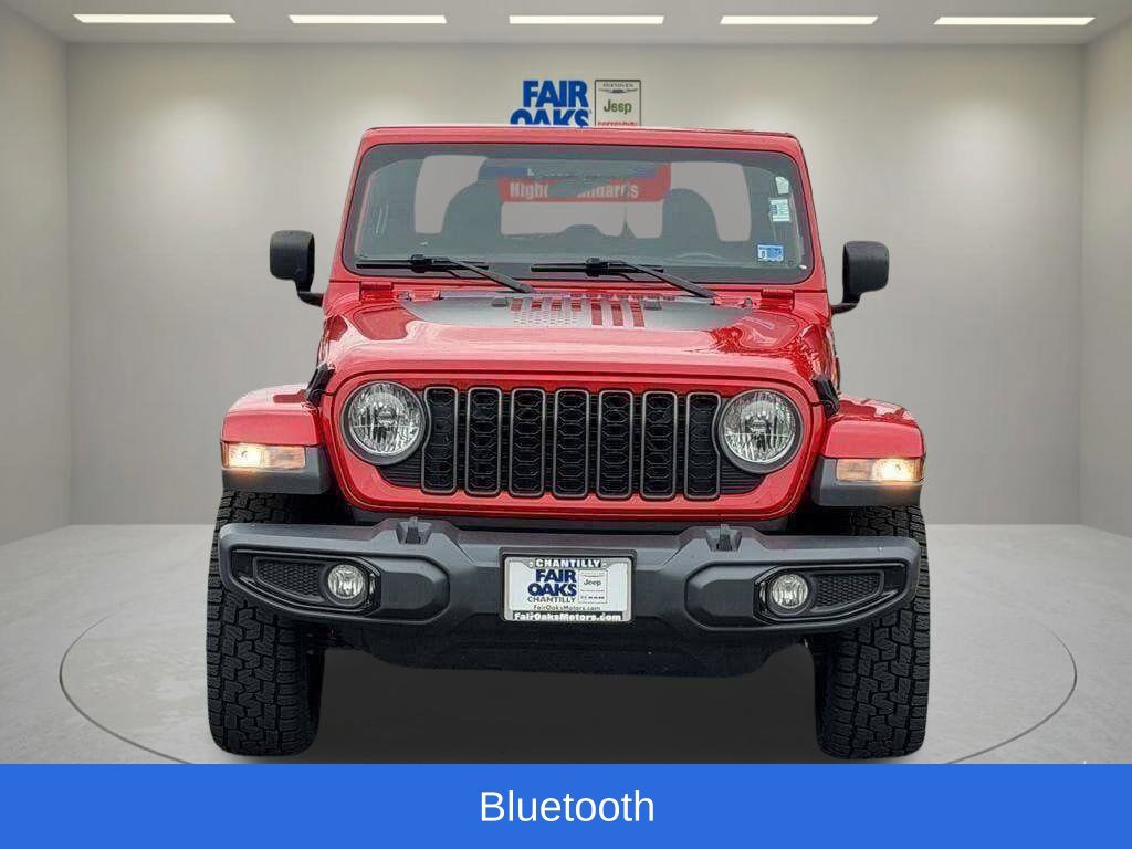 Used 2024 Jeep Gladiator Sport AWD/4WD image 5