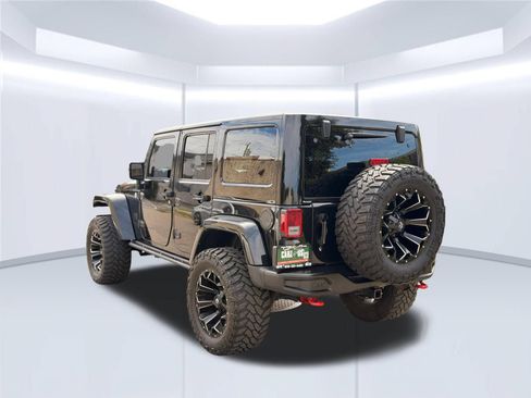 Used 2014 Jeep Wrangler Unlimited Rubicon AWD/4WD image 9