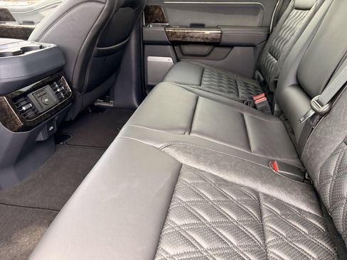 New 2026 Ford F250 Lariat w/ Lariat Ultimate Package AWD/4WD image 43