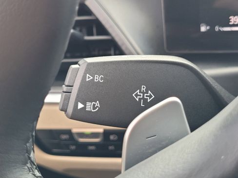 Certified 2023 BMW 330i Sedan w/ Driving Assistance Package image 31