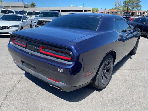 Used 2017 Dodge Challenger SXT RWD image 6