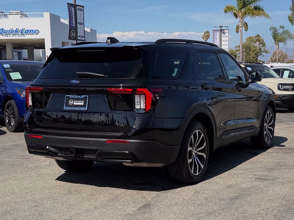 Used 2026 Ford Explorer ST-Line RWD image 8