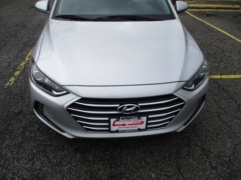 Used 2018 Hyundai Elantra Value Edition image 24