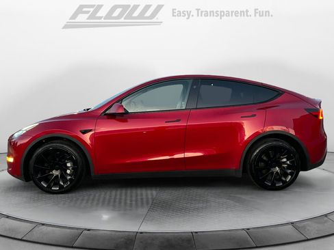 Used 2023 Tesla Model Y Long Range image 5
