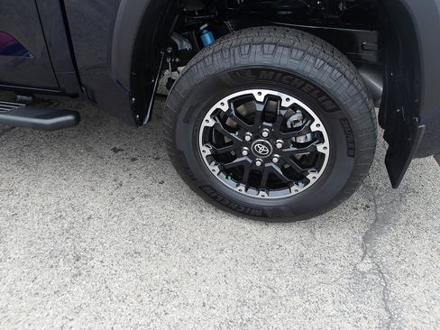 Used 2025 Toyota Tundra SR5 image 21