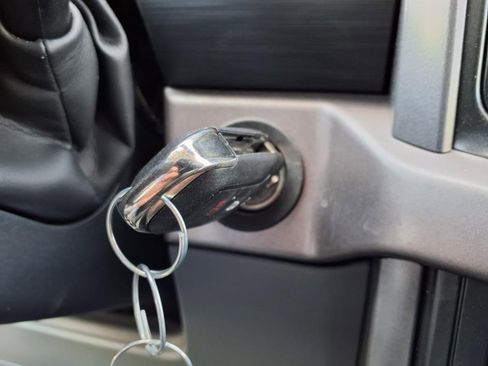 Used 2025 Ford F150 XLT w/ Equipment Group 301A Standard image 17