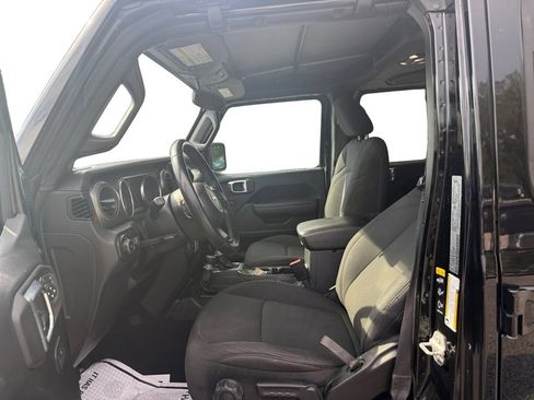 Used 2022 Jeep Wrangler Unlimited Sport AWD/4WD image 9