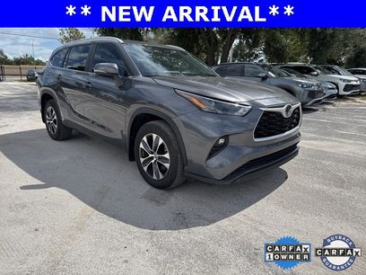 Used 2024 Toyota Highlander XLE
