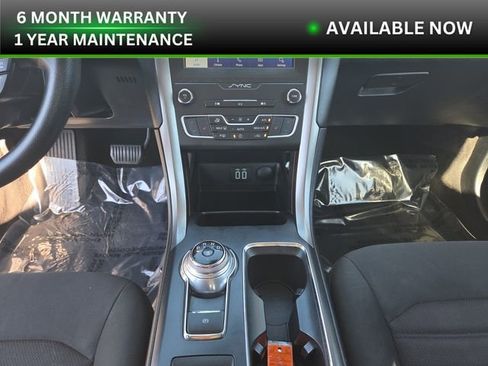 Used 2020 Ford Fusion SE image 11