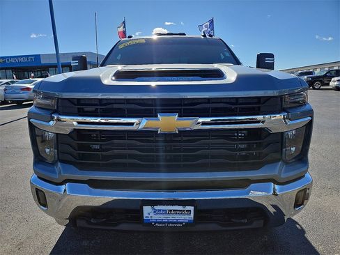Used 2026 Chevrolet Silverado 2500 LT image 12