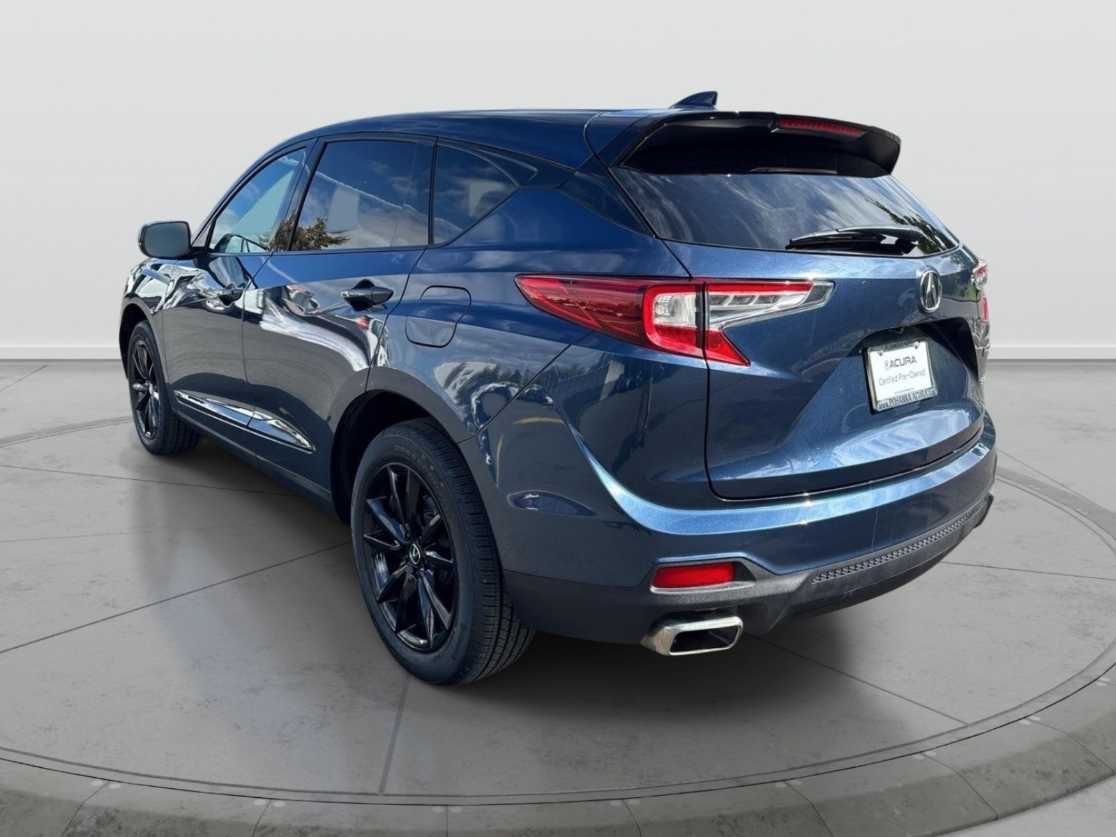 Certified 2025 Acura RDX SH-AWD image 4