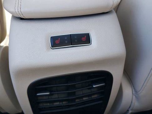 Used 2019 Lincoln MKC Reserve w/ MKC Technology Package image 26