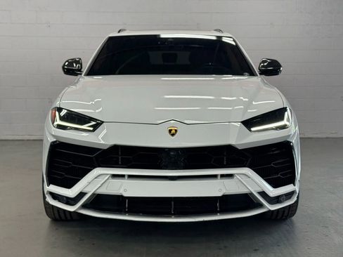 Used 2021 Lamborghini Urus image 10