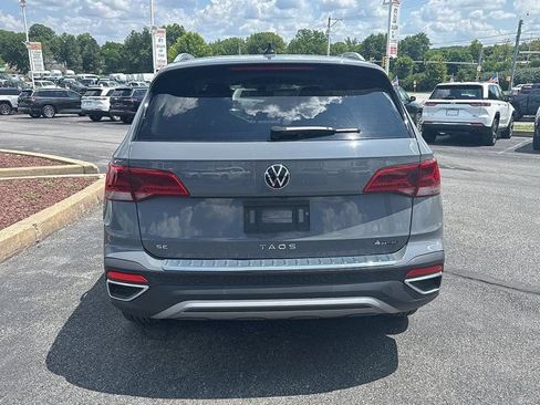 Certified 2023 Volkswagen Taos SE AWD/4WD image 7